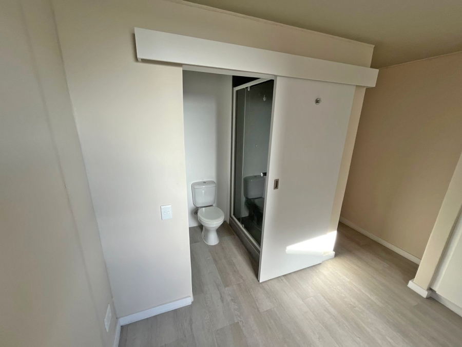 2 Bedroom Property for Sale in Observatory Western Cape